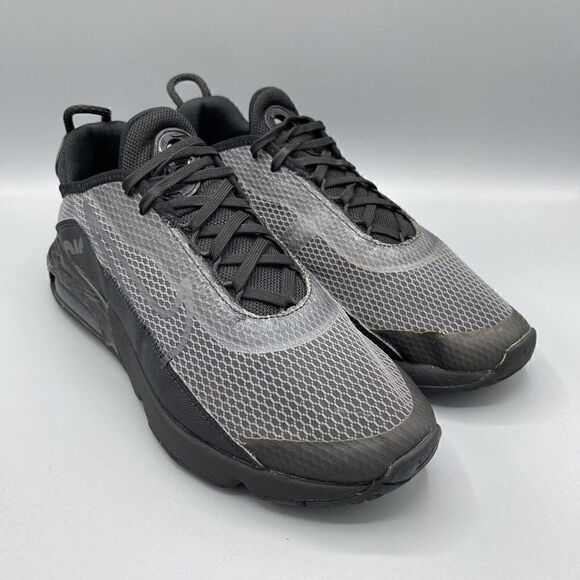 Nike Air Max 2090 Size Youth 7 Women's 8.5 Black Grey Shoes Sneakers CJ4066-001 - Picture 5 of 10